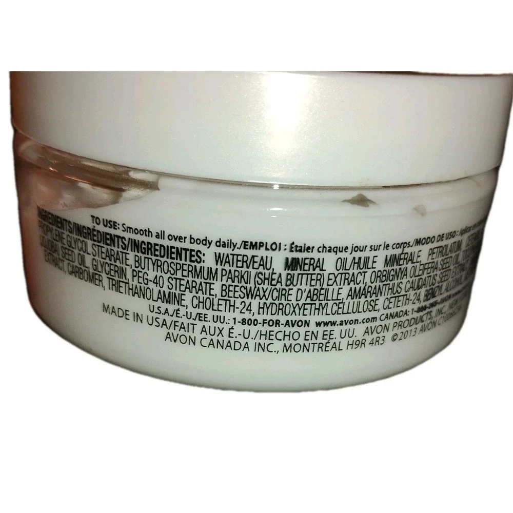 Avon Skin So Soft Winter *Soft w/ Hydroseal Complex Rich Body Cream powder smell